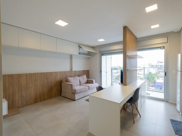 Loft com 50m² 1 quarto e 1 banheiro, para alugar, no bairro Centro em Pelotas