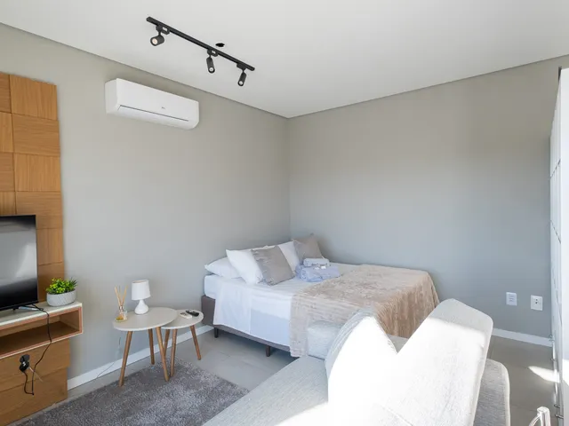 Loft 1 quarto e 1 banheiro, para alugar, no bairro Centro em Pelotas