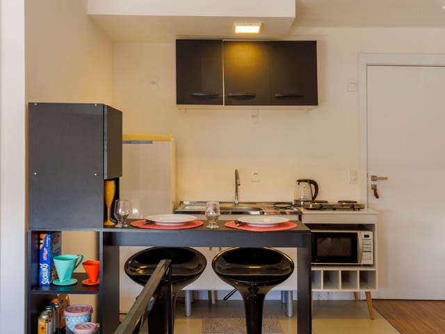 Loft com 37m² 1 quarto e 1 banheiro, à venda ou para alugar, no bairro Centro em Pelotas