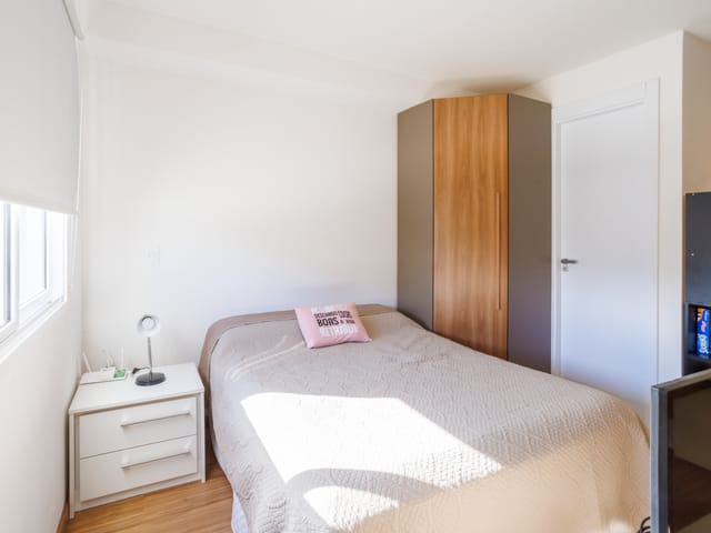 Loft com 37m² 1 quarto e 1 banheiro, à venda ou para alugar, no bairro Centro em Pelotas