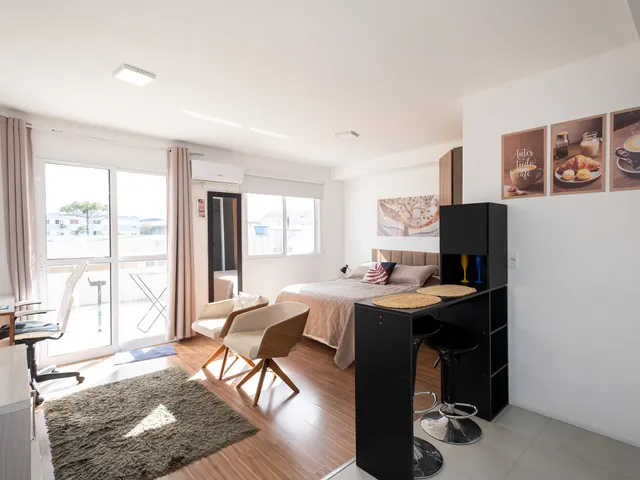Loft com 37m² 1 quarto e 1 banheiro, à venda ou para alugar, no bairro Centro em Pelotas