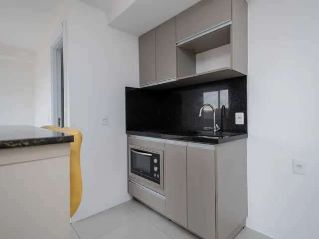 Loft com 35m² 1 quarto e 1 banheiro, para alugar, no bairro Centro em Pelotas