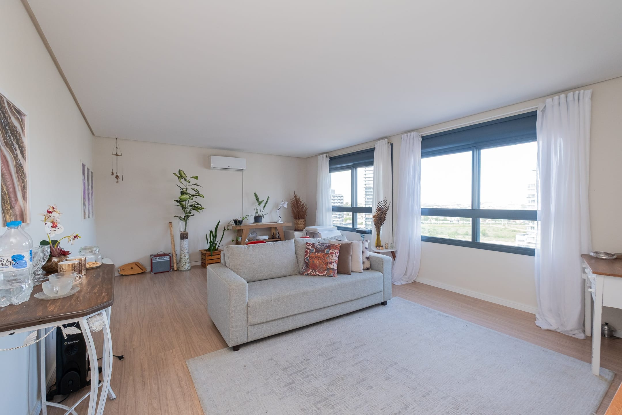 Loft disponível para venda e locação no Flow Live, Parque Una: 36m², 1 quarto, andar alto e 1 vaga de garagem.