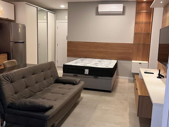 Loft 1 quarto e 1 banheiro, à venda, no bairro Centro em Pelotas
