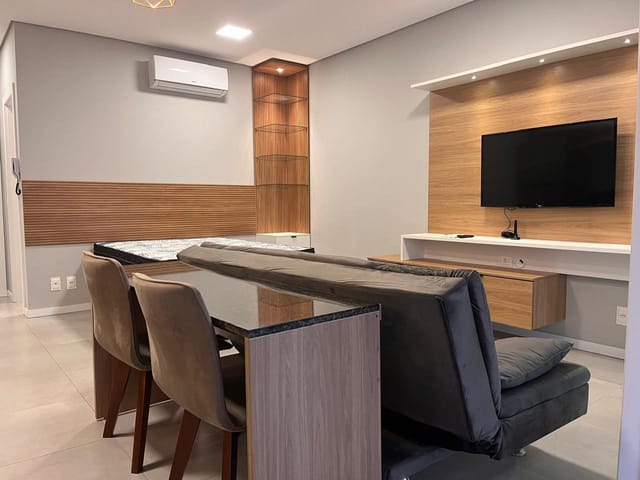Loft 1 quarto e 1 banheiro, à venda, no bairro Centro em Pelotas