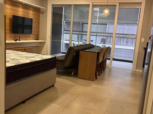Loft 1 quarto e 1 banheiro, à venda, no bairro Centro em Pelotas