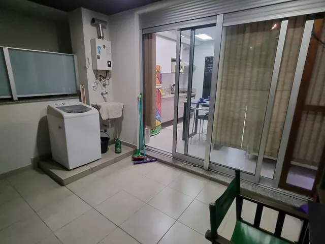 Loft 1 quarto e 1 banheiro, à venda ou para alugar, no bairro Centro em Pelotas