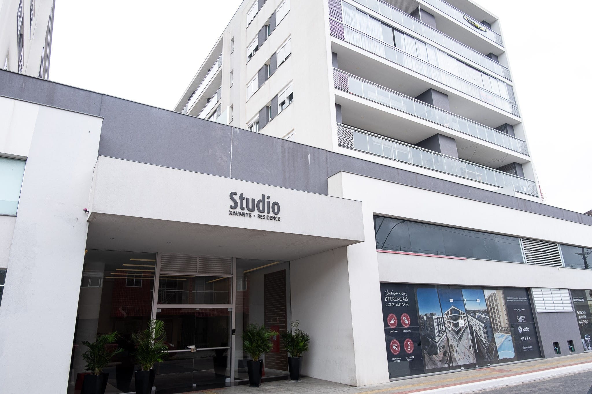 Loft mobiliado para venda e locação no Studio Xavante — praticidade, conforto e excelente localização para um dia a dia funcional