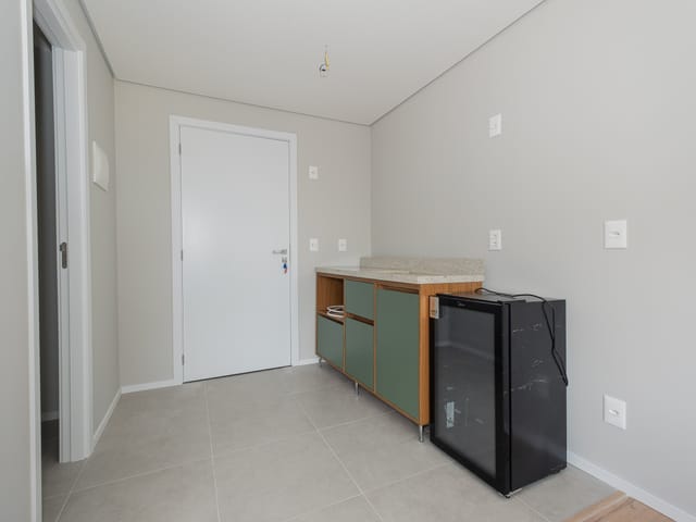 Loft à venda ou para alugar, no bairro Areal em Pelotas