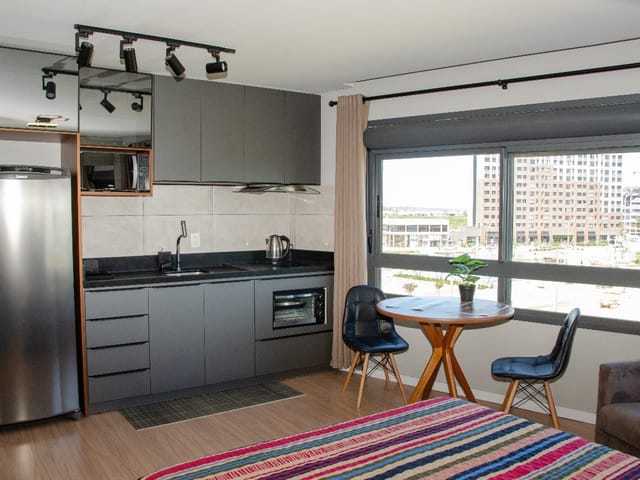 Loft 1 quarto e 1 banheiro, à venda, no bairro São Gonçalo em Pelotas