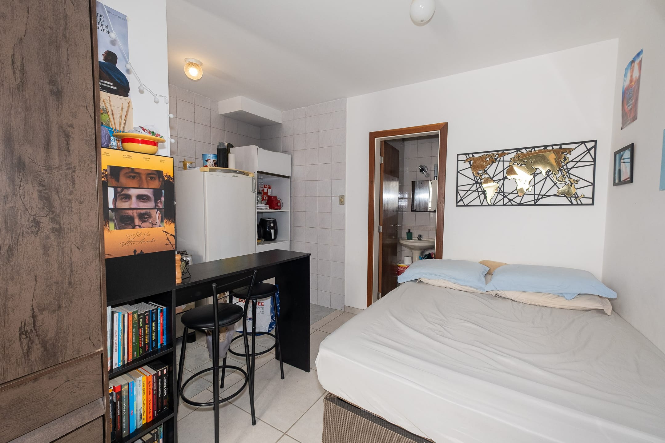 Loft mobiliado disponível para locação no Centro de Pelotas RS com excelente localização, praticidade e conforto em ambiente moderno 2