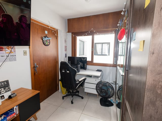 Foto do Loft - Loft mobiliado disponível para locação no Centro de Pelotas RS com excelente localização, praticidade e conforto em ambiente moderno | UP Imóveis