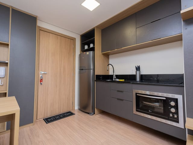 Loft 1 quarto e 1 banheiro, à venda ou para alugar, no bairro São Gonçalo em Pelotas