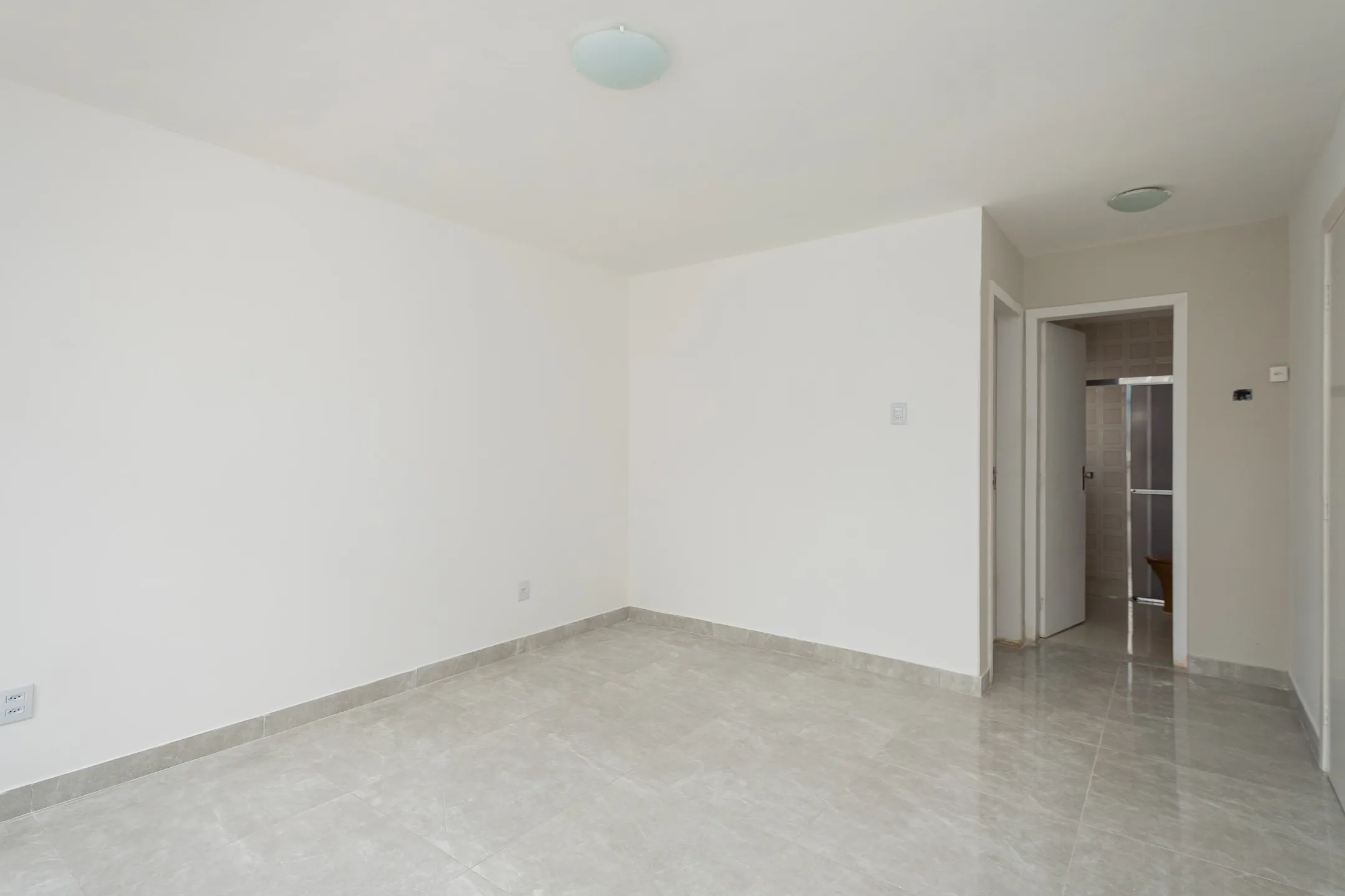 Loft para Aluguel no Centro de Pelotas RS com Ambiente Funcional, Excelente Localização, Praticidade no Dia a Dia e Conforto Urbano - 6