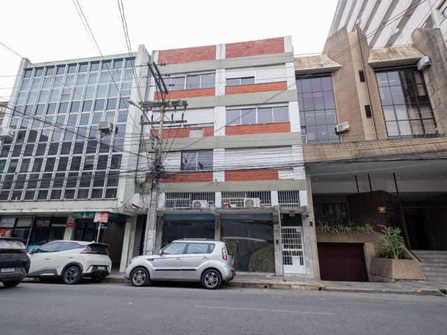 Loft com 38m² 1 quarto e 1 banheiro, para alugar, no bairro Centro em Pelotas