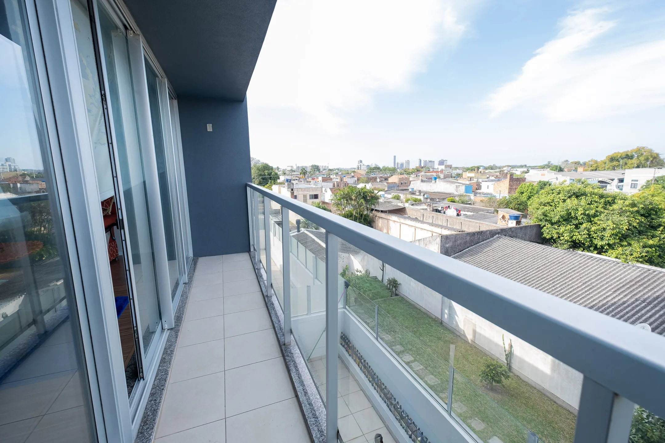 Loft mobiliado para aluguel no centro de Pelotas RS com excelente localização, praticidade e conforto no dia a dia - 12