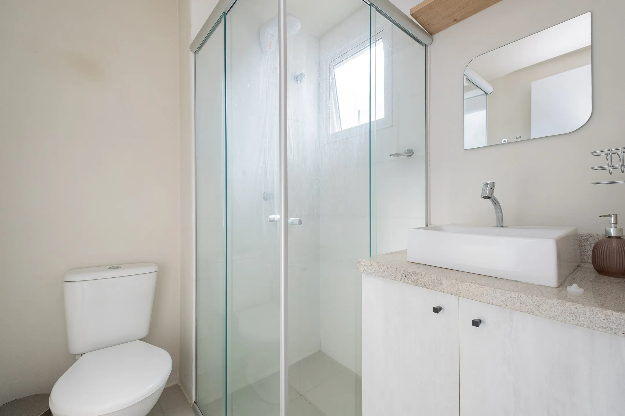 Loft Mobiliado para Aluguel no Bairro Três Vendas em Pelotas RS com Vaga de Garagem, Sacada e Excelente Localização Residencial - 9