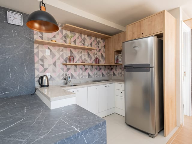 Loft 1 quarto e 1 banheiro, para alugar, no bairro Centro em Pelotas