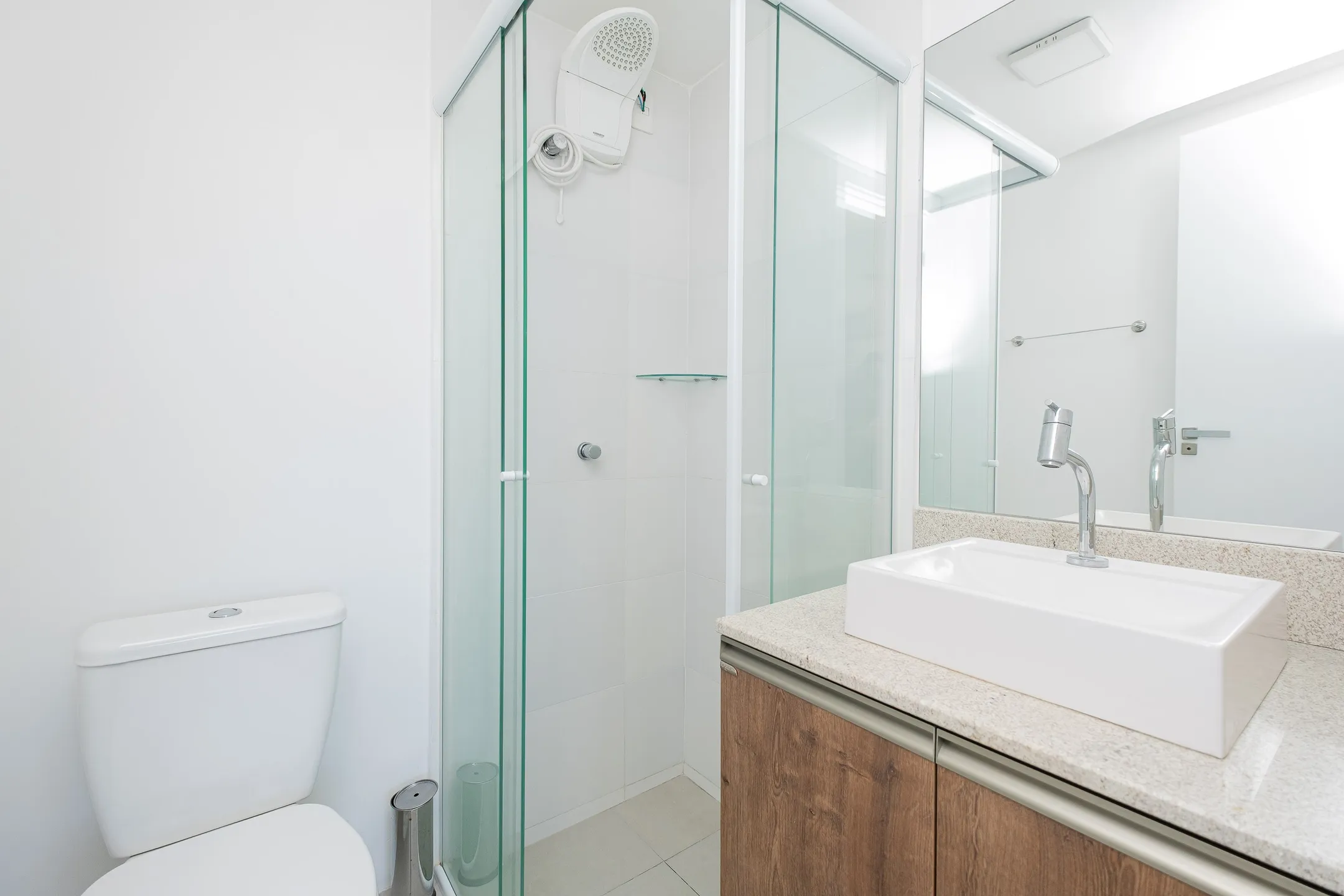 Loft Mobiliado para Aluguel no Bairro Três Vendas em Pelotas RS com Vaga de Garagem, Sacada e Excelente Localização Residencial - 7