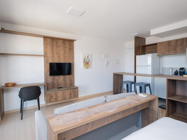 Loft 1 quarto e 1 banheiro, para alugar, no bairro Centro em Pelotas