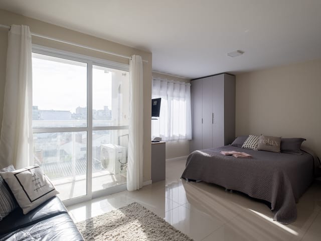 Loft com 47m² 1 quarto e 1 banheiro, para alugar, no bairro Centro em Pelotas