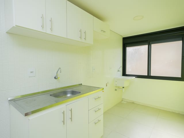 Loft 1 quarto e 1 banheiro, para alugar, no bairro Centro em Pelotas