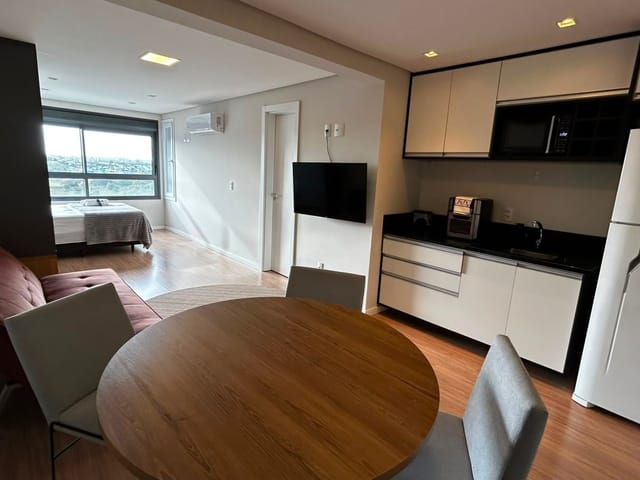 Loft com 33m² 1 quarto e 1 banheiro, para alugar, no bairro São Gonçalo em Pelotas