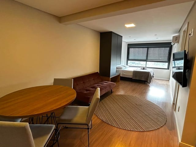 Loft com 33m² 1 quarto e 1 banheiro, para alugar, no bairro São Gonçalo em Pelotas
