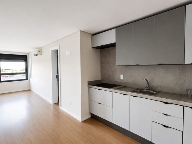 Loft 1 quarto e 1 banheiro, à venda, no bairro São Gonçalo em Pelotas
