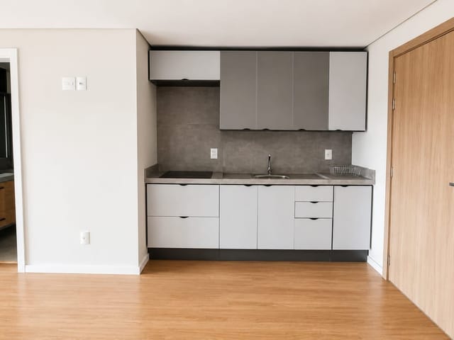 Loft 1 quarto e 1 banheiro, à venda, no bairro São Gonçalo em Pelotas