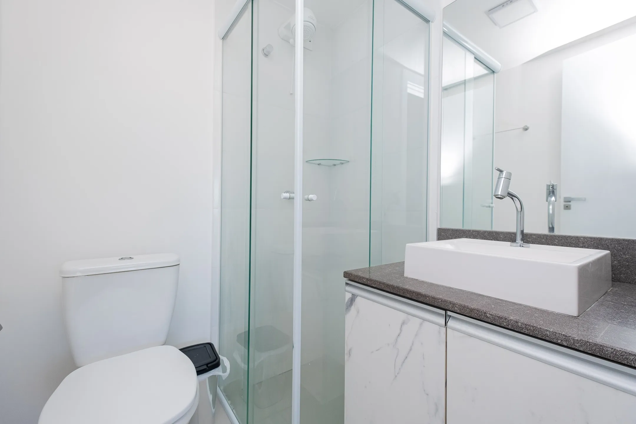 Loft Mobiliado com Vaga de Garagem para Locação no Bairro Três Vendas em Pelotas RS, Conforto, Praticidade e Excelente Localização - 7