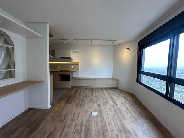 Loft com 27m² 1 quarto e 1 banheiro, à venda, no bairro Areal em Pelotas