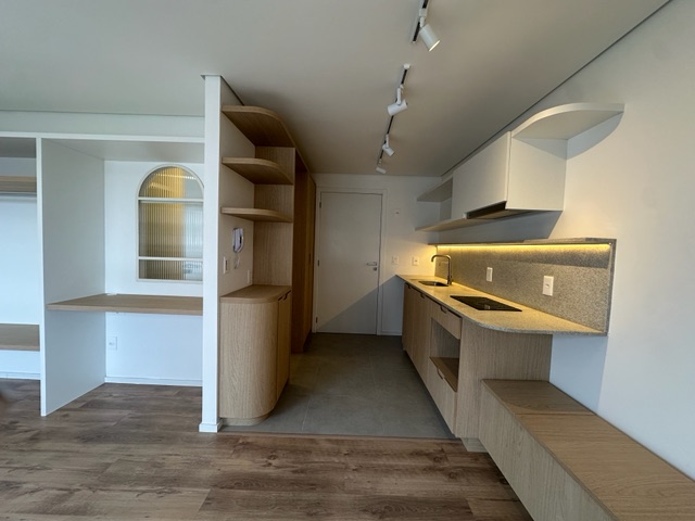 Loft com 27m² 1 quarto e 1 banheiro, à venda, no bairro Areal em Pelotas