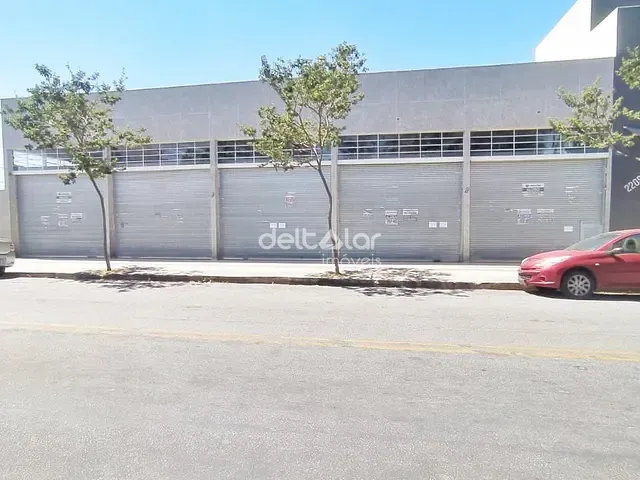 Laje com 260m², para alugar, no bairro Santa Mônica em Belo Horizonte