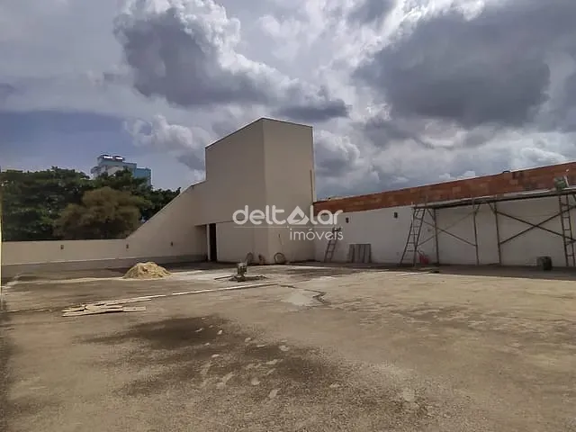Laje com 260m², para alugar, no bairro Santa Mônica em Belo Horizonte