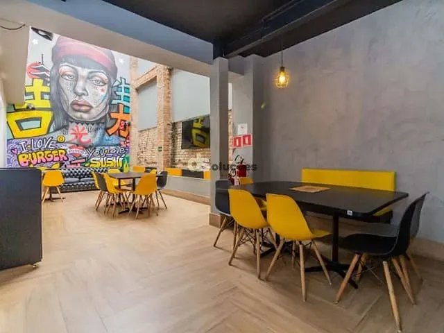 Casa à venda, no bairro Pinheiros em São Paulo