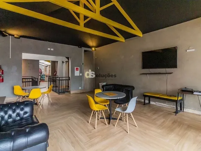 Casa à venda, no bairro Pinheiros em São Paulo