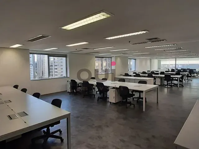 Laje para alugar, no bairro Vila Olímpia em São Paulo