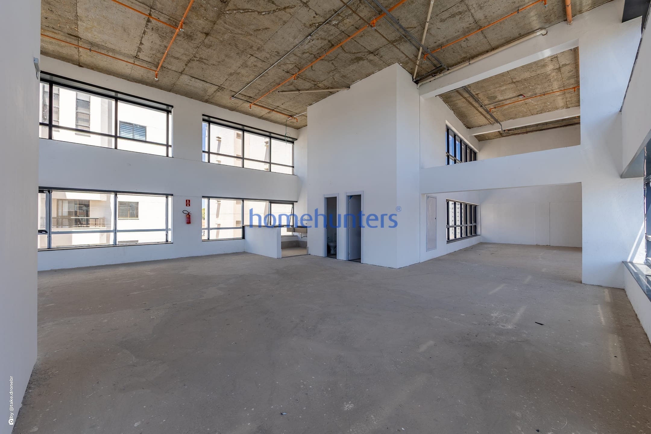 Depósito-Galpão, 861 m² - Foto 1