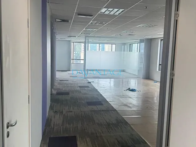 Laje com 292m², à venda, no bairro Alphaville Centro Industrial e Empresarial/Alphaville. em Barueri