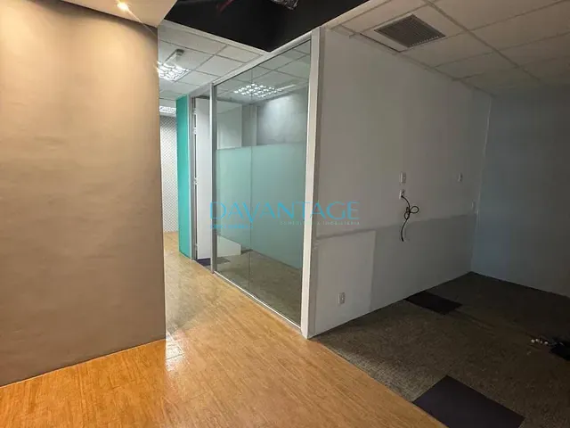 Laje com 292m², à venda, no bairro Alphaville Centro Industrial e Empresarial/Alphaville. em Barueri