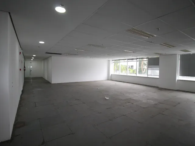 Laje para alugar, no bairro Alphaville Centro Industrial e Empresarial/Alphaville. em Barueri