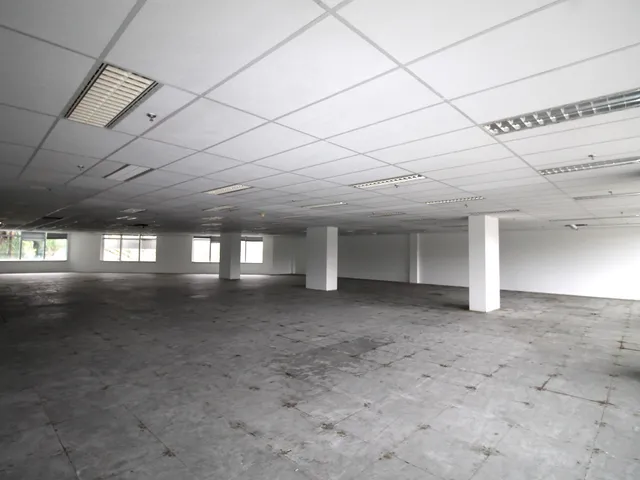 Laje para alugar, no bairro Alphaville Centro Industrial e Empresarial/Alphaville. em Barueri