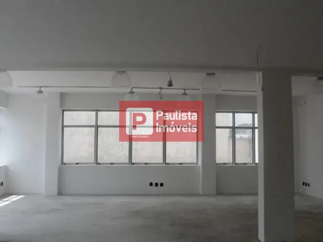 Laje com 238m², para alugar, no bairro Brooklin Paulista em São Paulo
