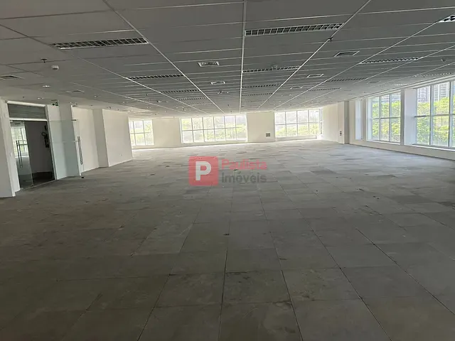 Laje com 1200m², à venda, no bairro Chácara Santo Antônio (Zona Sul) em São Paulo