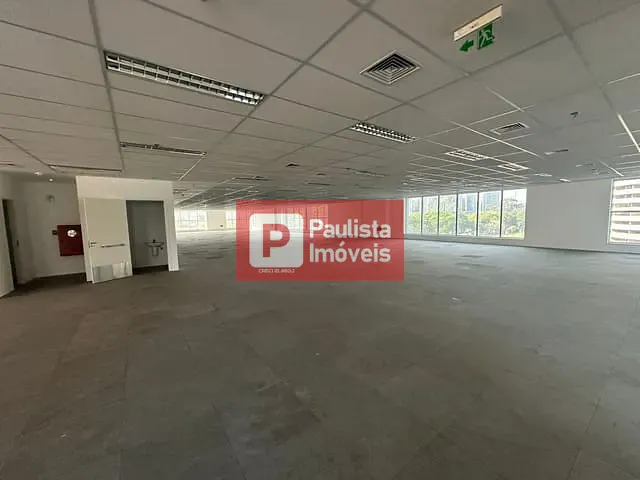 Laje com 1200m², à venda, no bairro Chácara Santo Antônio (Zona Sul) em São Paulo