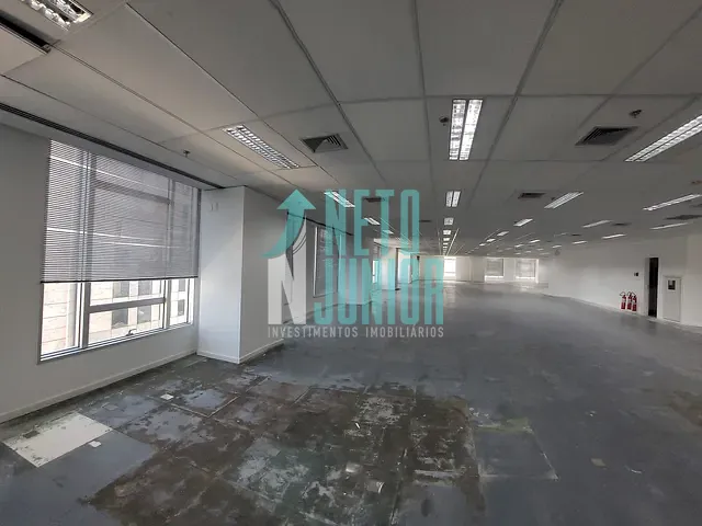 Laje com 1832m², para alugar, no bairro Brooklin Paulista em São Paulo