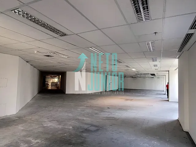 Laje com 596m², para alugar, no bairro Brooklin Paulista em São Paulo