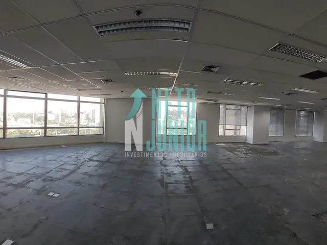 Laje com 1832m², para alugar, no bairro Brooklin Paulista em São Paulo