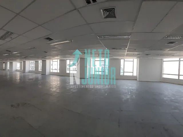 Laje com 1832m², para alugar, no bairro Brooklin Paulista em São Paulo